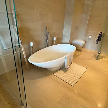 Alpine Luxury With Access To 5 Star *