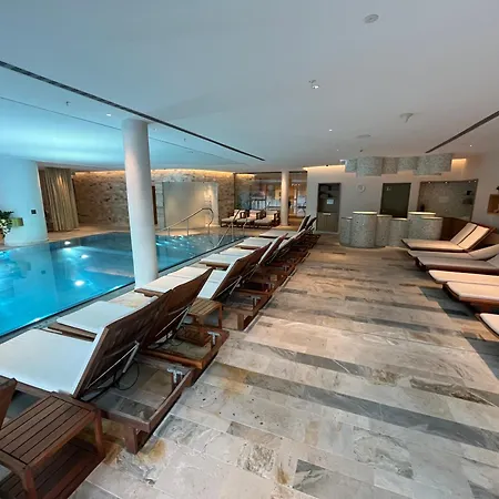 Alpine Luxury With Access To 5 Star