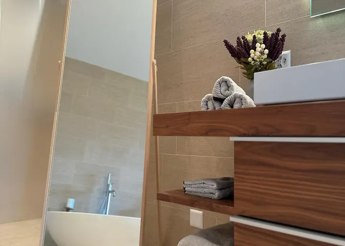 Alpine Luxury With Access To 5 Star Apartamento