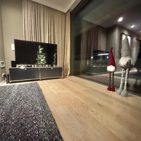 Διαμέρισμα Alpine Luxury With Access To 5 Star